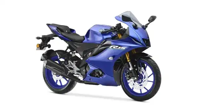 Yamaha R15M